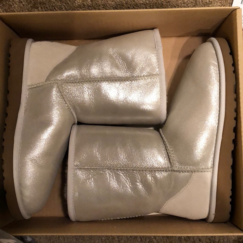 Ugg classic glitter